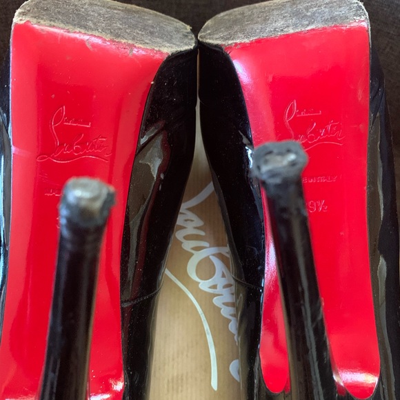Louboutin Bianca Patent Leather Heels - Picture 14 of 14